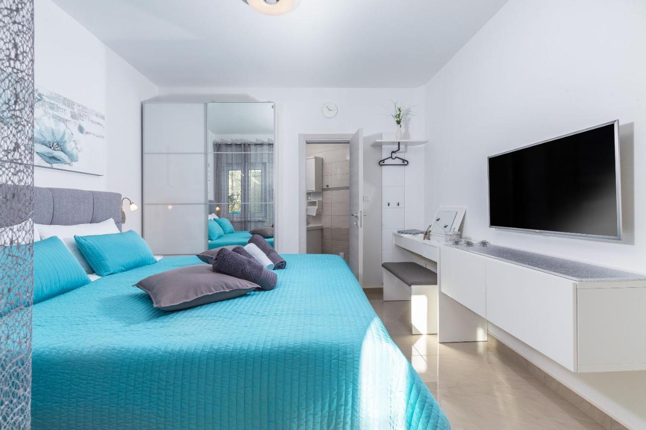 Evita Fazana Premium Studio Apartments المظهر الخارجي الصورة