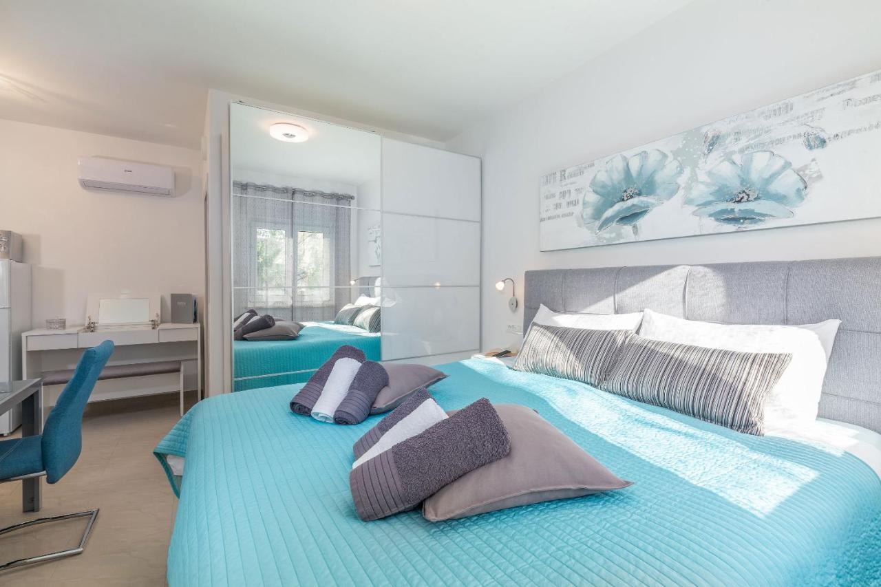 Evita Fazana Premium Studio Apartments المظهر الخارجي الصورة