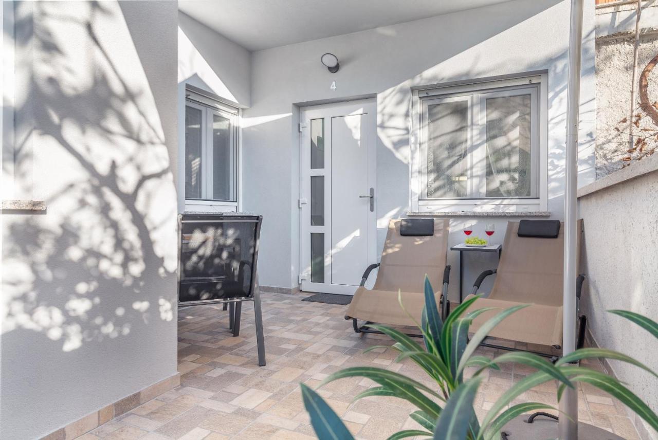 Evita Fazana Premium Studio Apartments المظهر الخارجي الصورة