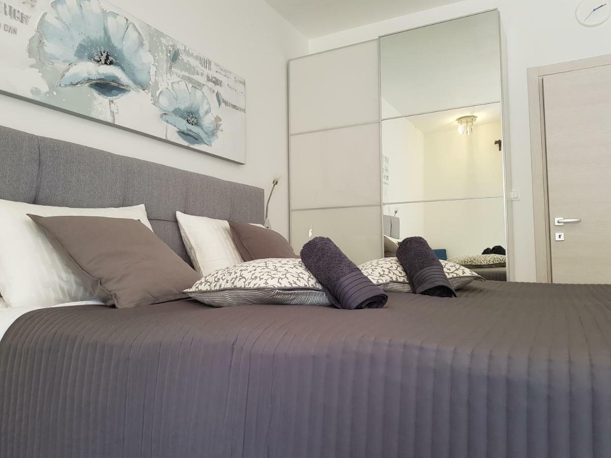 Evita Fazana Premium Studio Apartments المظهر الخارجي الصورة