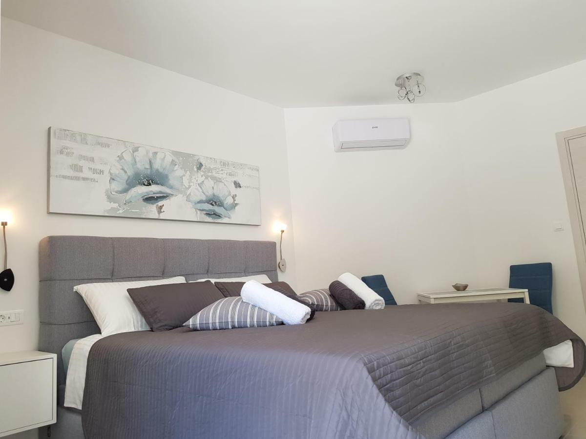Evita Fazana Premium Studio Apartments المظهر الخارجي الصورة