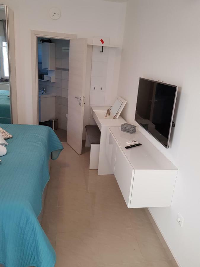Evita Fazana Premium Studio Apartments المظهر الخارجي الصورة